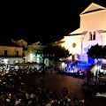 Ravello, stasera in piazza Annalia Perna e la canzone napoletana a “Strangers in the night”