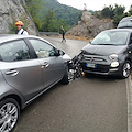 Torna la pioggia e gli incidenti sulla Ravello-Chiunzi: frontale tra due auto sulla strada della vergogna [FOTO]