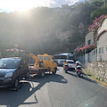 Traffico in tilt, sosta selvaggia nelle curve a Castiglione di Ravello /Foto Gallery