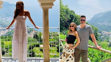 Dalle terrazze dell'Hotel Caruso di Ravello, l'attrice Sofia Vergara sfoggia un meraviglioso abito in pizzo di Luisa Positano /foto