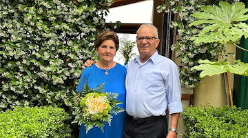 Una vita insieme: a Ravello Felice e Maria festeggiano 50 anni di matrimonio